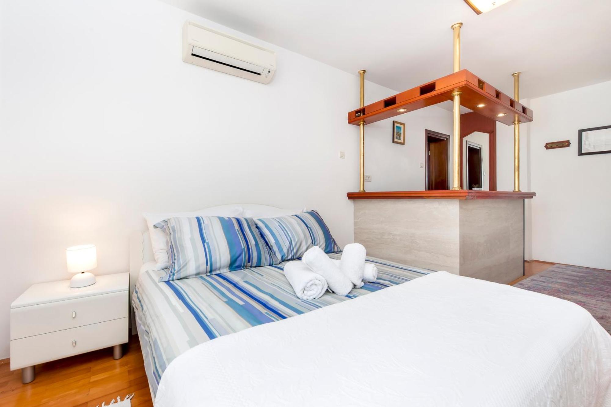 Apartments Carmelo Rovinj Buitenkant foto