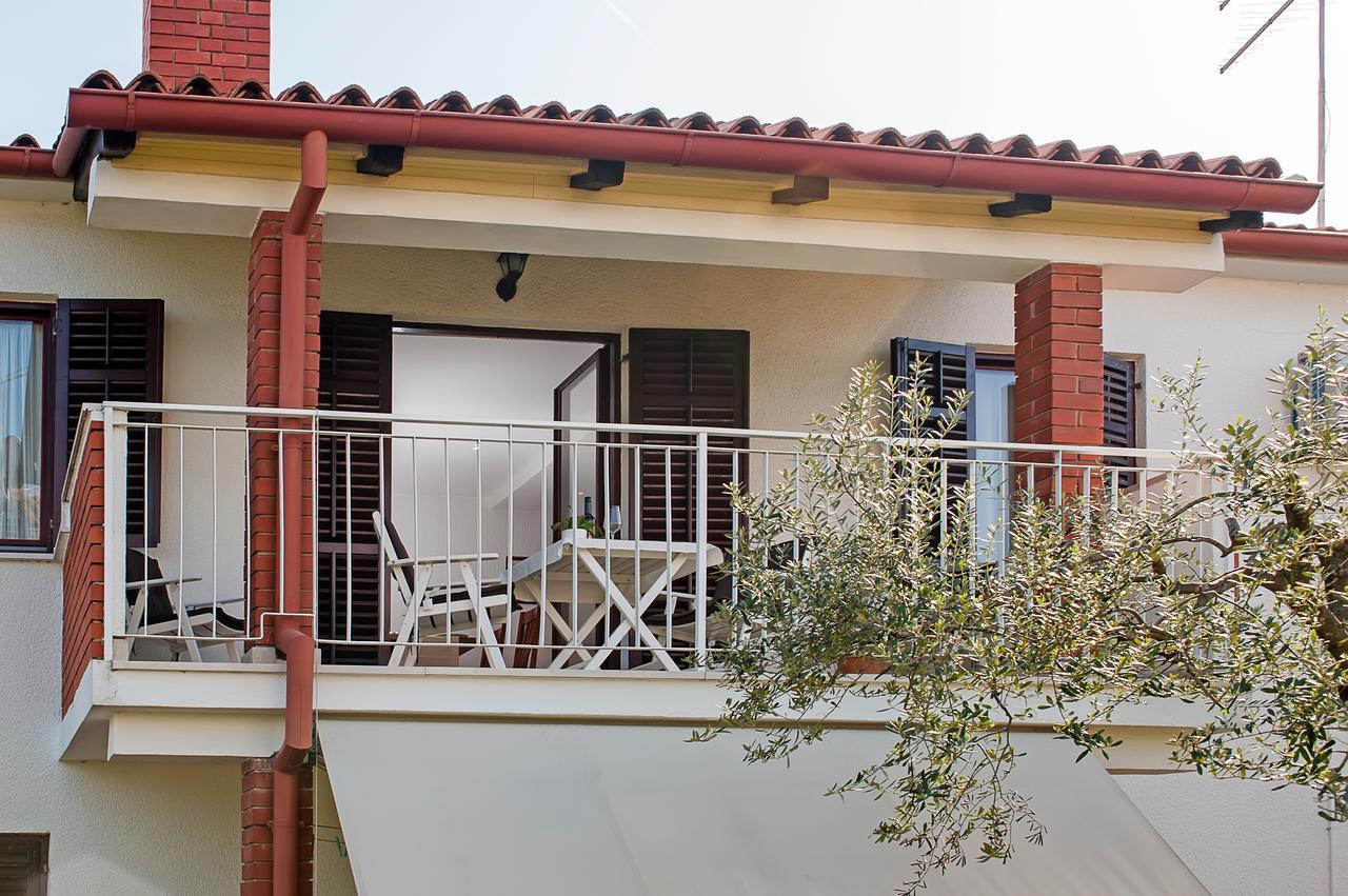 Apartments Carmelo Rovinj Buitenkant foto